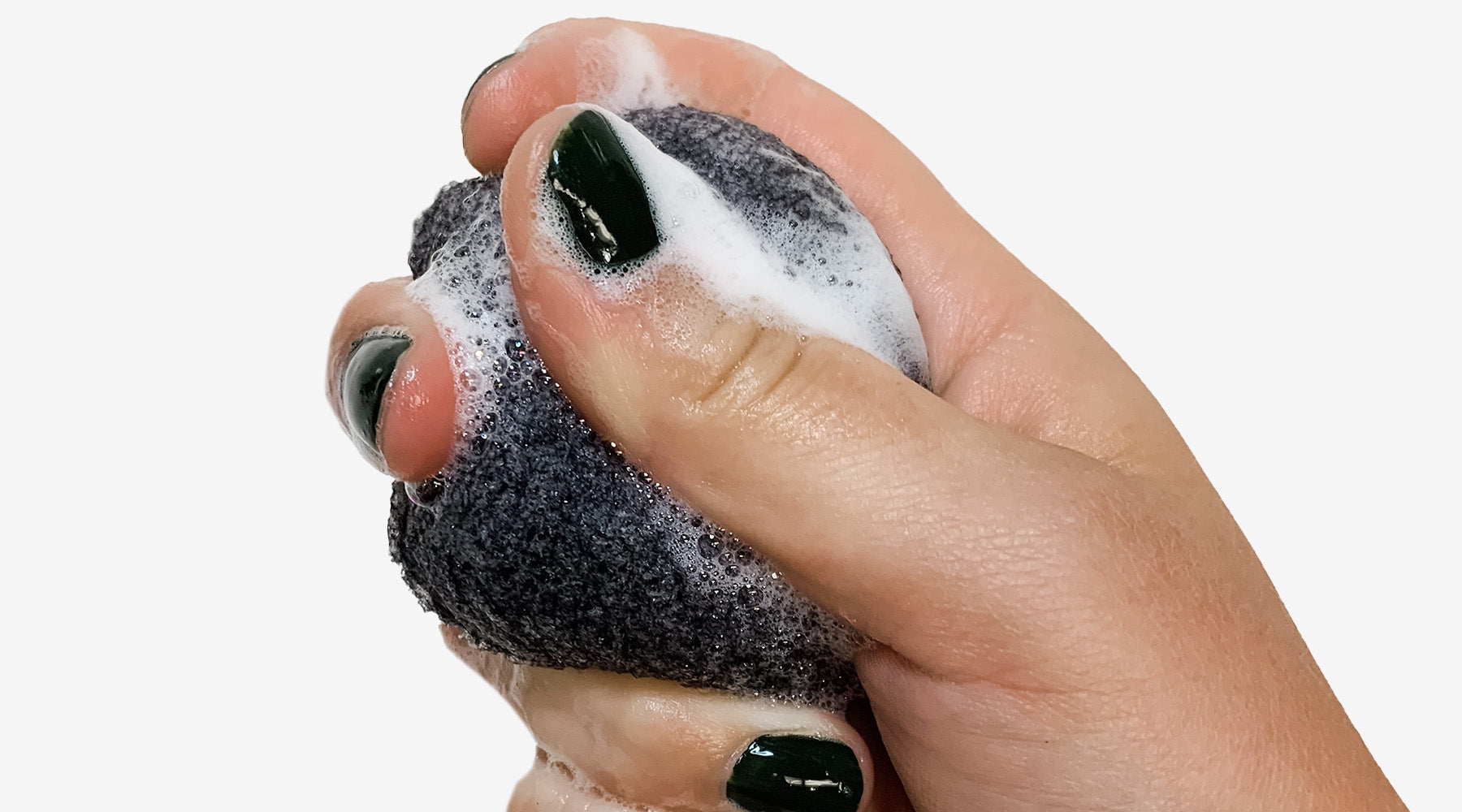 Why and How You Should Use A Konjac Sponge