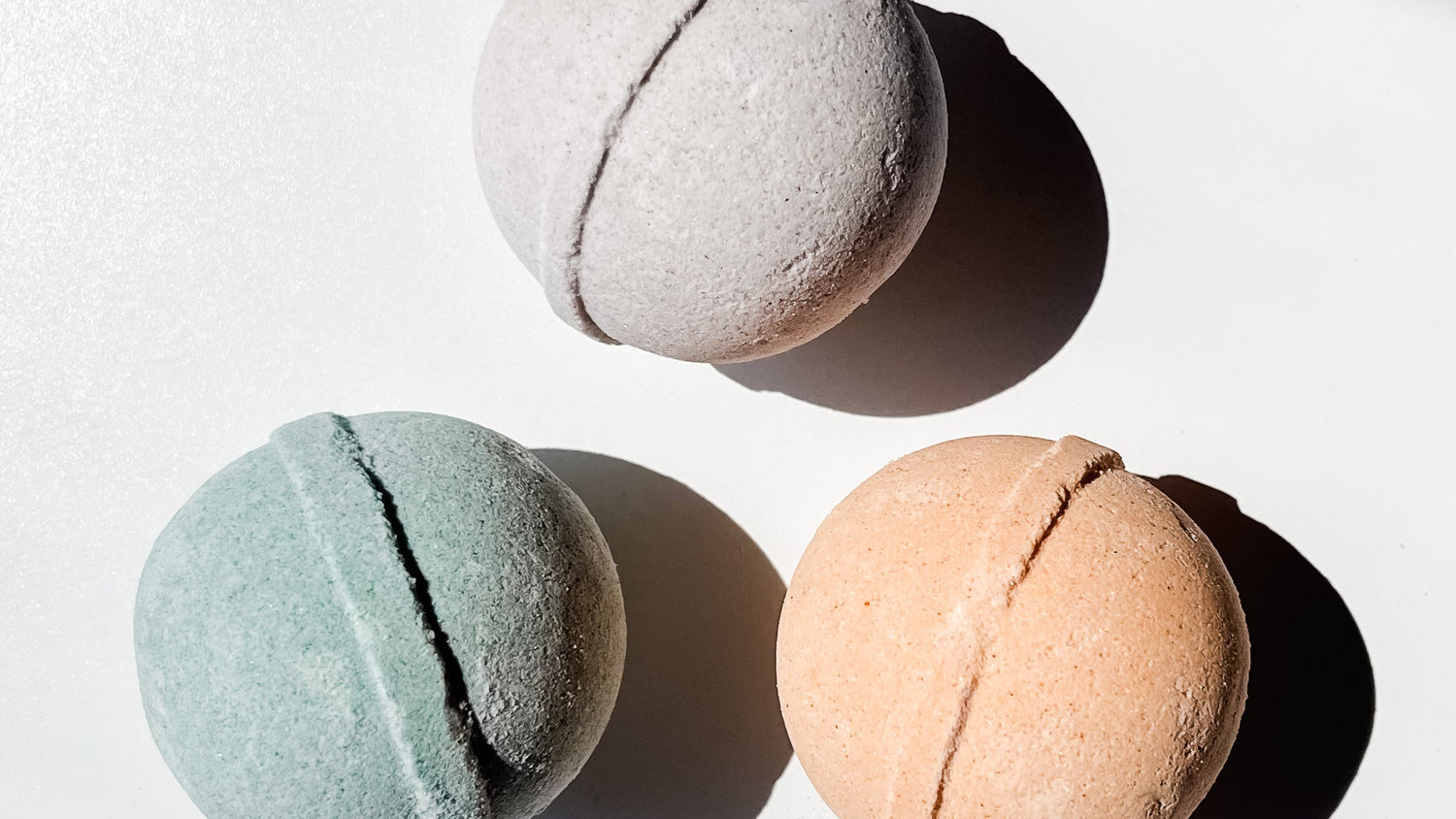 clean, natural bath bombs and shower steamers